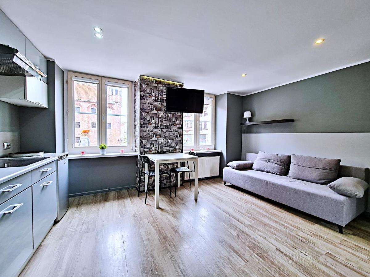 Apartament Z Widokiem Na Pomnik Kopernika - Rynek Staromiejski Torun Exterior photo