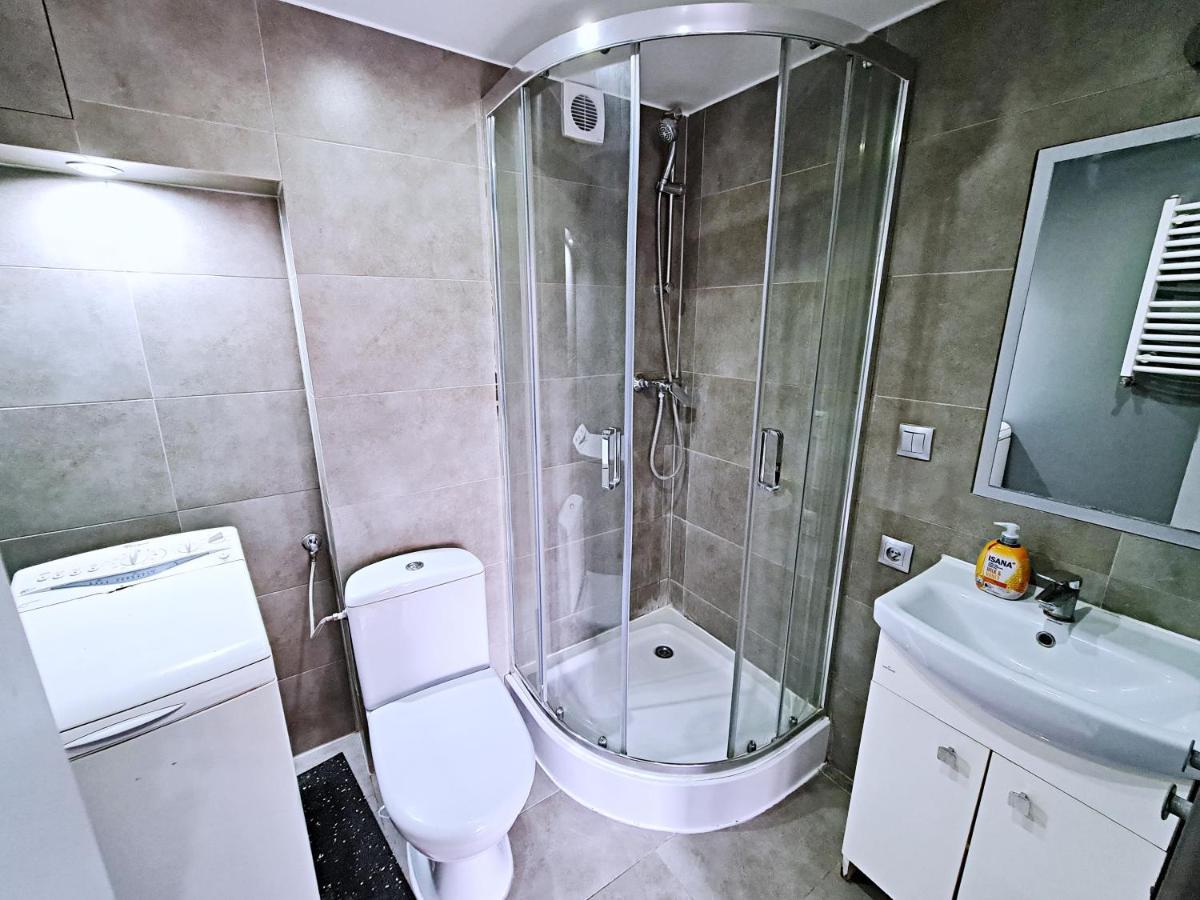 Apartament Z Widokiem Na Pomnik Kopernika - Rynek Staromiejski Torun Exterior photo