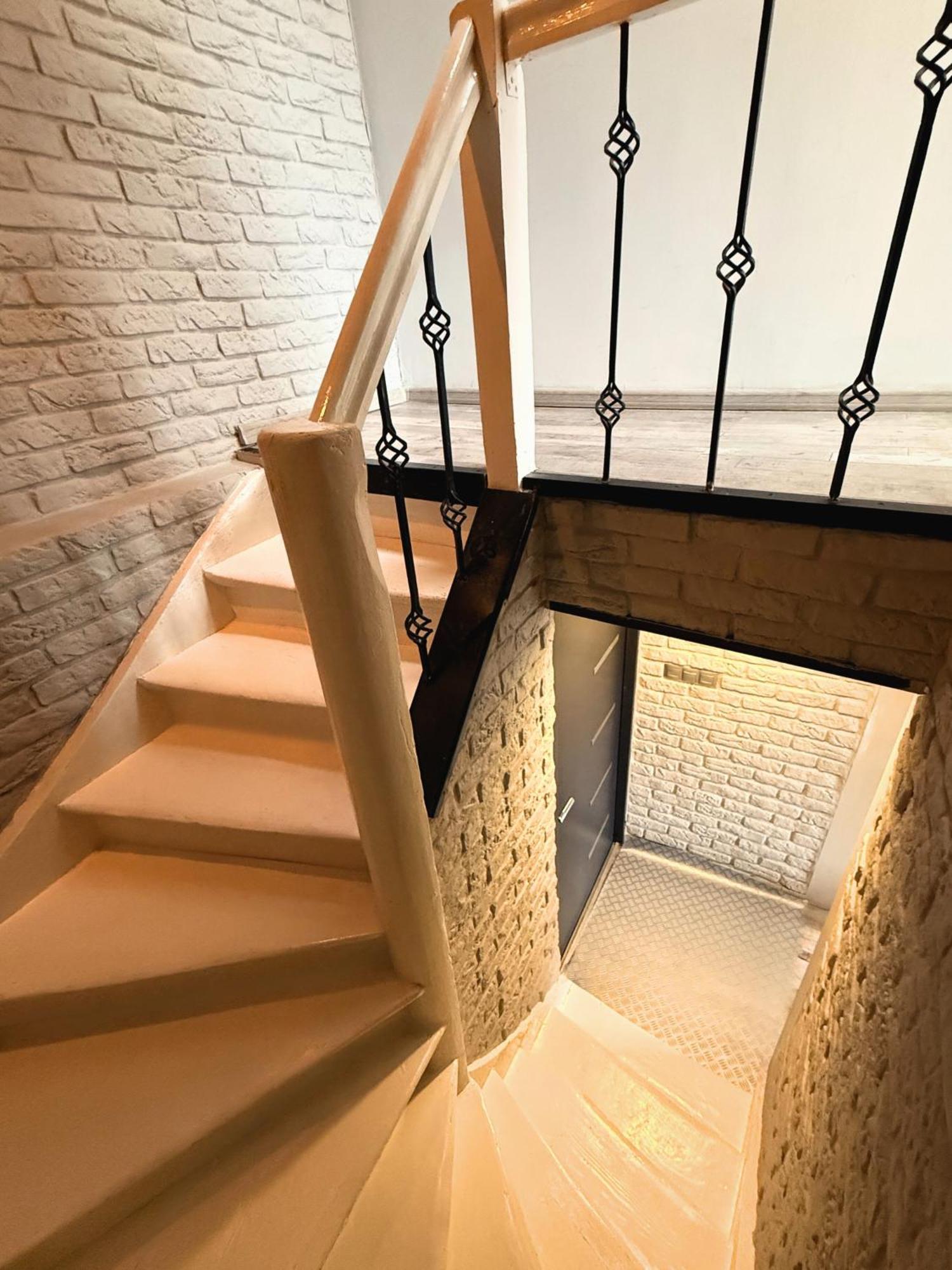 Apartament Z Widokiem Na Pomnik Kopernika - Rynek Staromiejski Torun Exterior photo